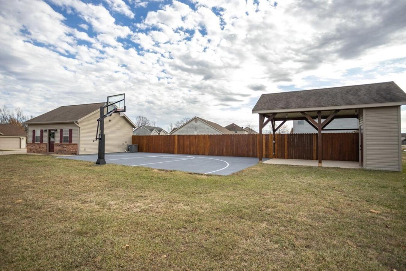 Tiny Home With Hot Tub Near Ft Leonard Wood! Waynesville 외부 사진